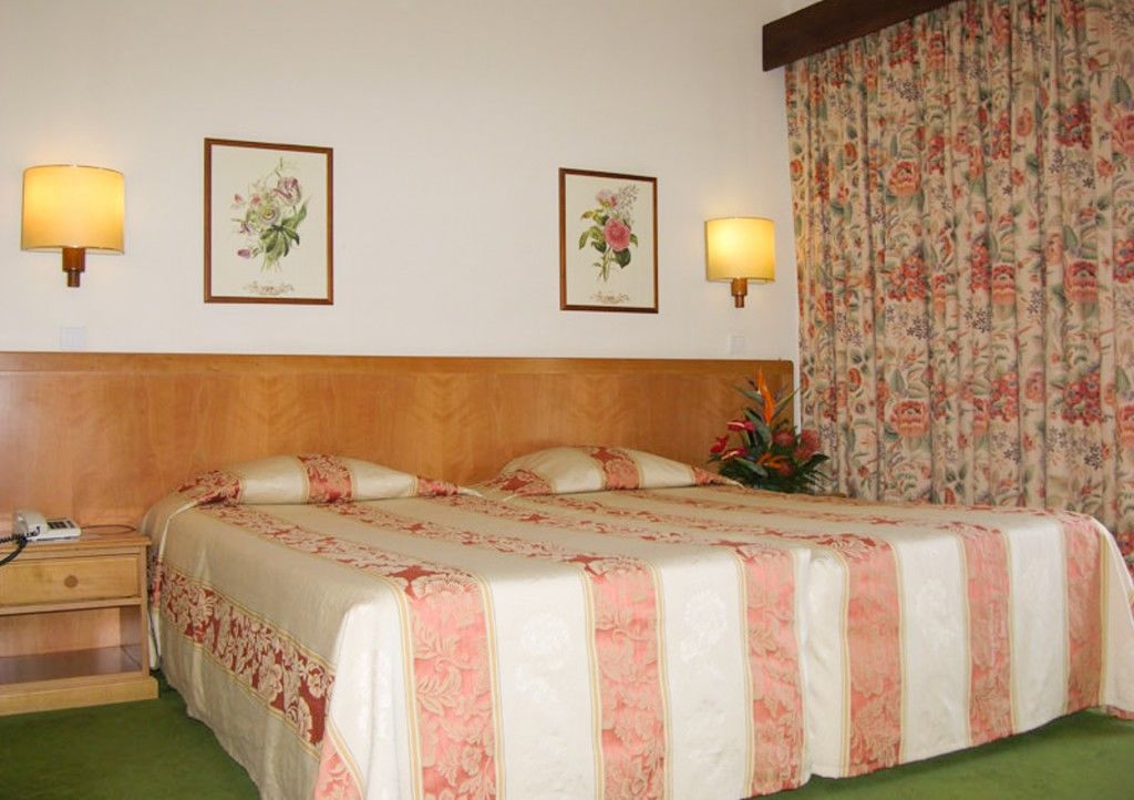 Hotel Do Centro Funchal (Madeira) Quarto foto